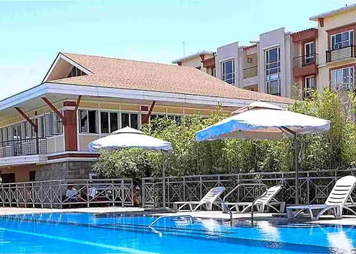 Budget 2 Bedroom With Free Parking Near Naia