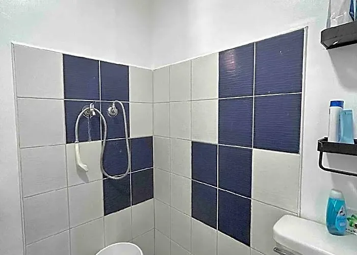 Hotel Budget 2 Bedroom With Free Parking Near Naia Manila